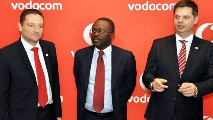 L-R: Mr Douglas Craigie-Stevenson, Group Managing Director, Vodacom Business Africa; Mr. Opeyemi Agbaje, Vice Chairman, Convention on Business Integrity (CBi), and Mr. Guy Clarke, Managing Director, Vodacom Business Nigeria, at the Signing Ceremony of Vodacom Business Nigeria to the Convention on Business Integrity (CBi) in Lagos yesterday